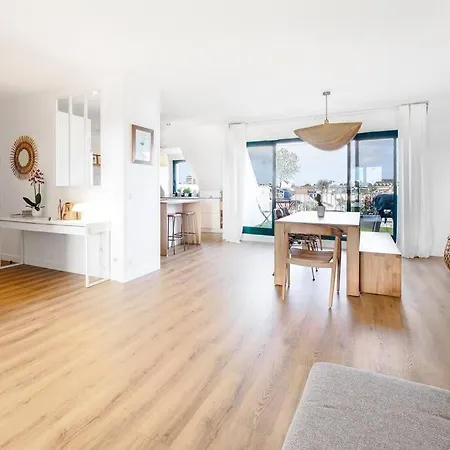 Superbe De 120m2 Et 2 Balcons, A 10min A Pieds De La - 3